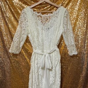 Elegant Alex Evening White Lace Dress Size 8- never worn from Dillards